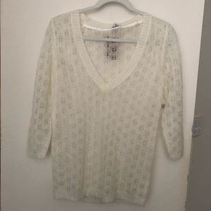 Old Navy V-Neck 3/4 sleeve sweater